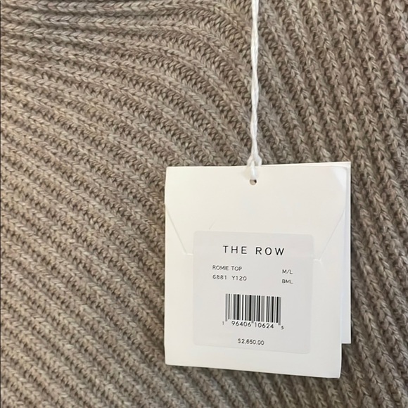 The Row Romie Top Beige Chunky Knit Shrug Poncho Size M/L NWT - Picture 5 of 13